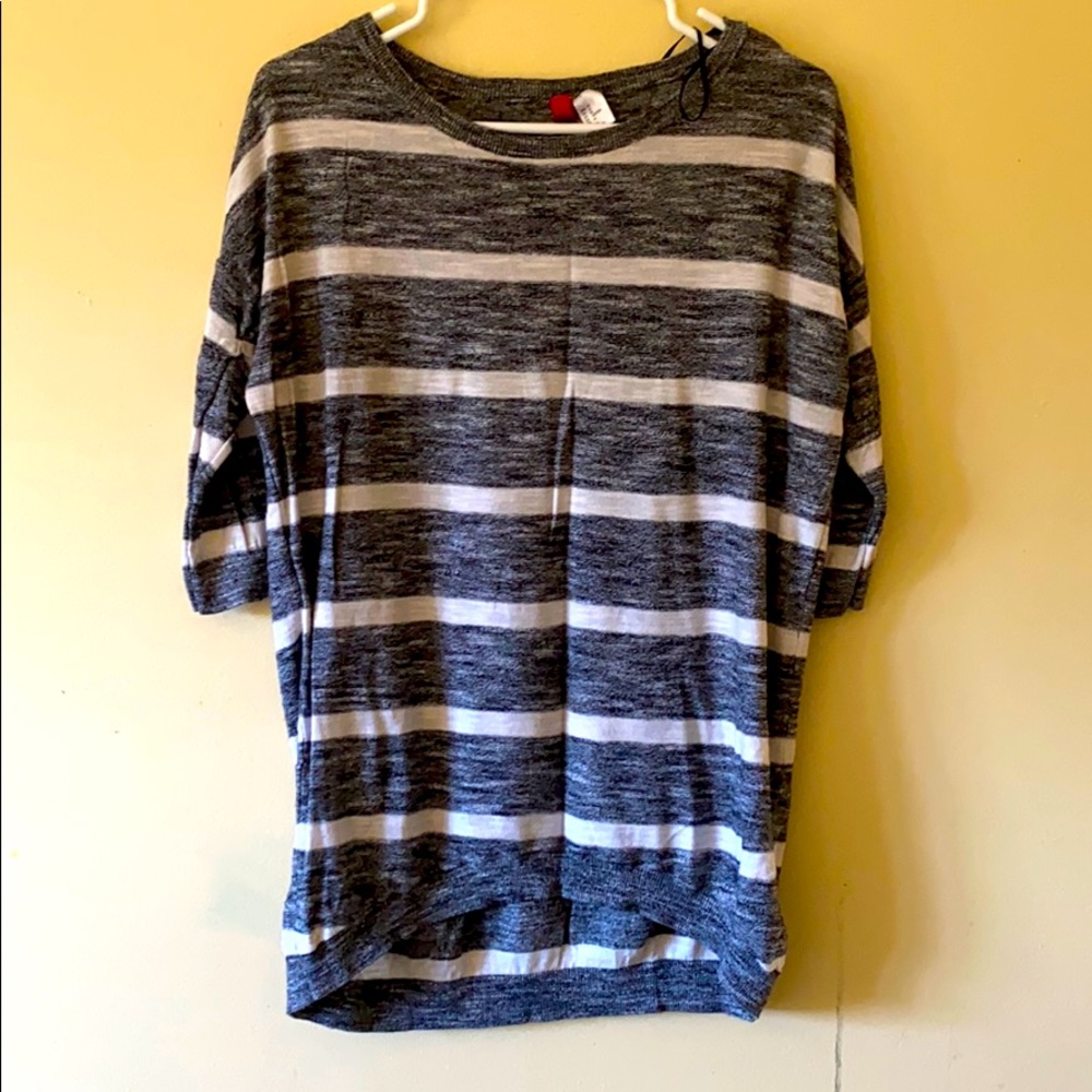 Divided by H&M mid-sleeve off-the-shoulder sweater